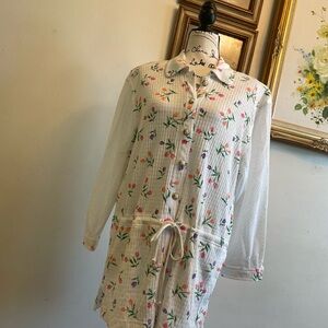 VINTAGE Lacy Afternoon womens large white top floral button up long sleeve